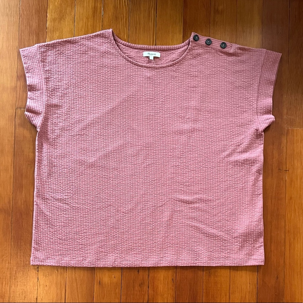 NWT- Madewell Plus Knit Seersucker Button-Shoulder Top - Size 2X